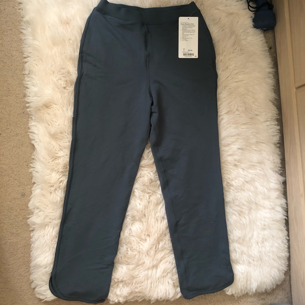 Lululemon pants size 6 sea steel